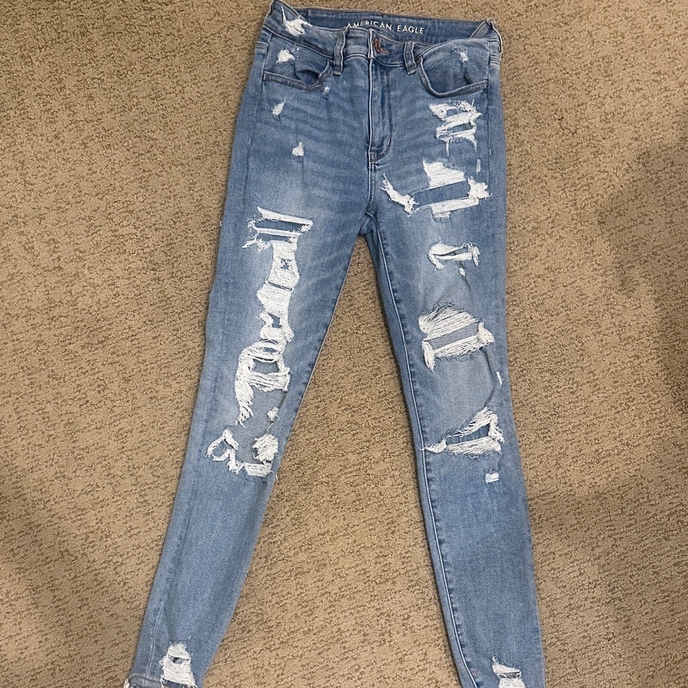 American Eagle Outfitters Women's Ripped Blue Skinny Jeans size 6